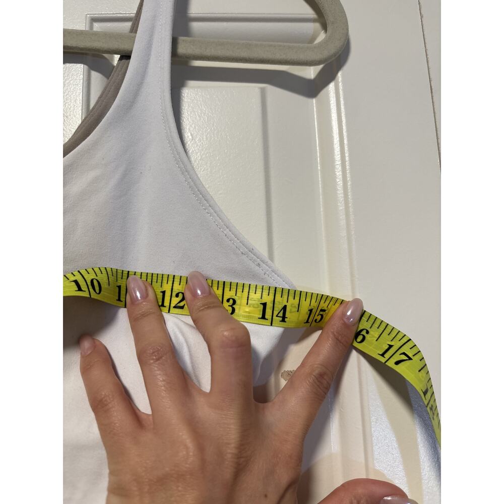 Lululemon White Crop Tank Top Size 8 Pre-Owned - Picture 3 of 7